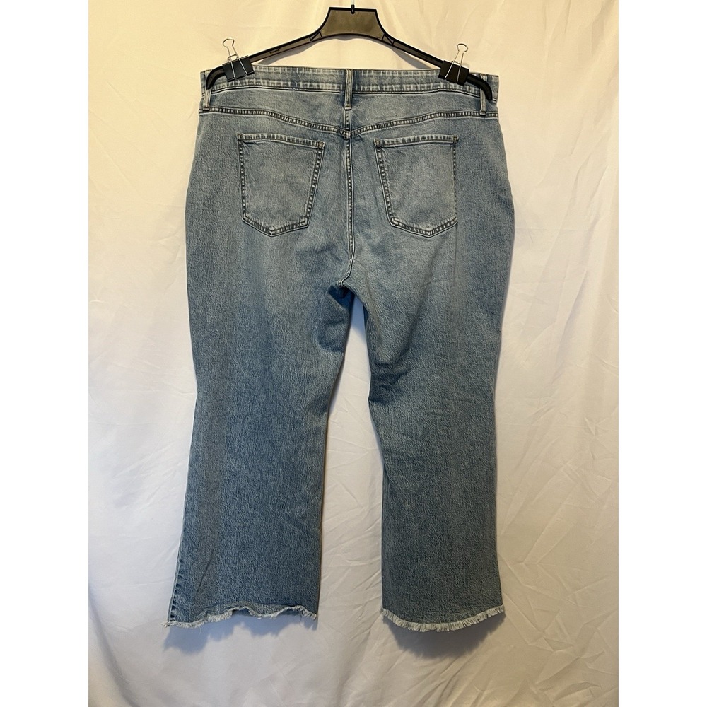 Terra & Sky Women's Size 20W Flare Leg Light Blue Denim Jeans Button & Zip Waist - Picture 3 of 15